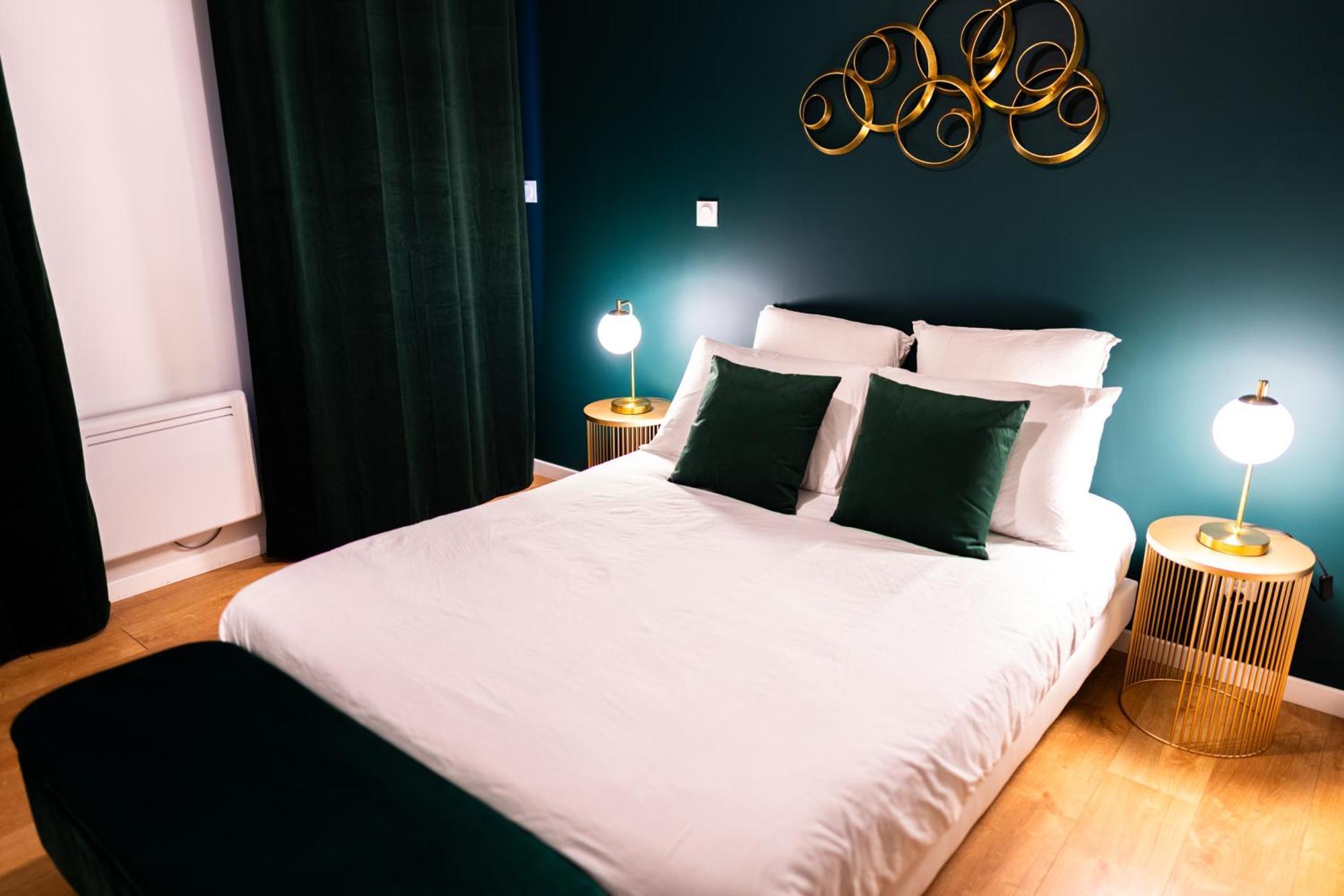 Grand Loft Familial 4 Chambres Avec Parking Prive Saumur Exterior foto